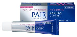 LION Pair Acne Cream W